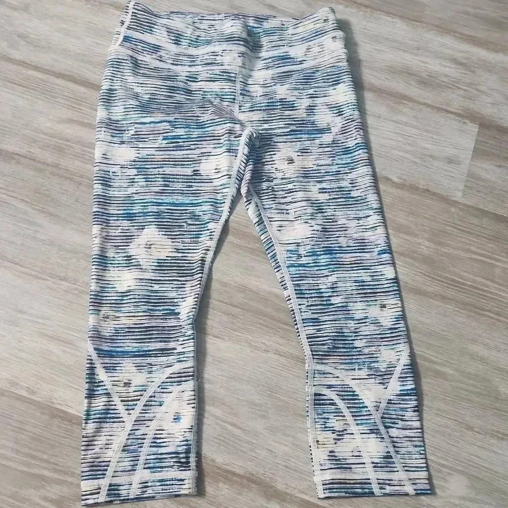 lululemon Blurry Belle Run Inspire Cropped Leggings